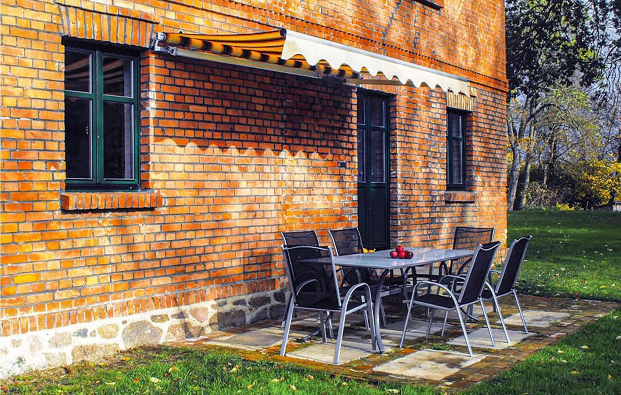 3 Bedroom Stunning Home In Wolin Jarzebowo Eksteriør billede